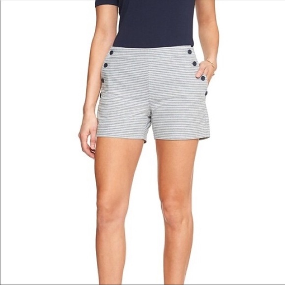 Banana Republic size 2 striped Shorts - Picture 1 of 7